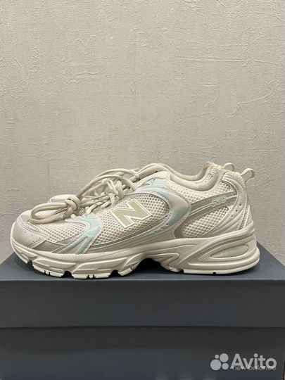 New Balance 530