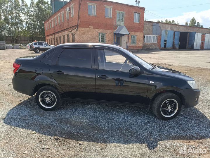 LADA Granta 1.6 МТ, 2014, 111 647 км
