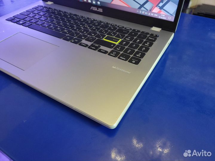 Ноутбук Asus Celeron N4020
