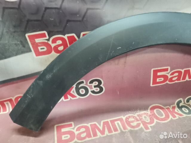 Накладка крыла передняя правая Renault Sandero Ste