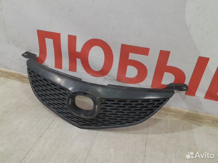 Решетка радиатора передняя Mazda 3 BK 2003-2008