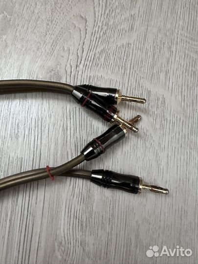 Кабель акустический Van Den Hul Goldwater