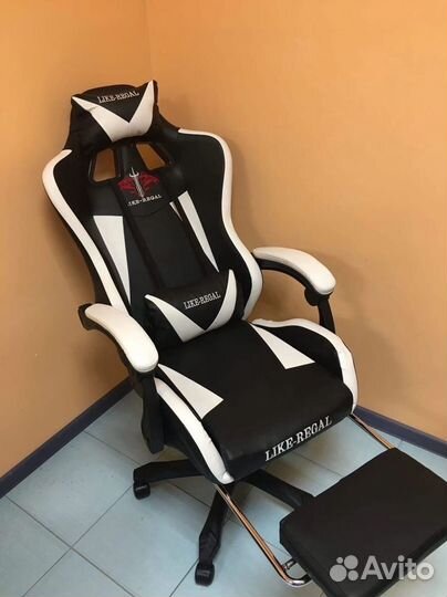 Компьютерное игровое кресло геймерское с массажем