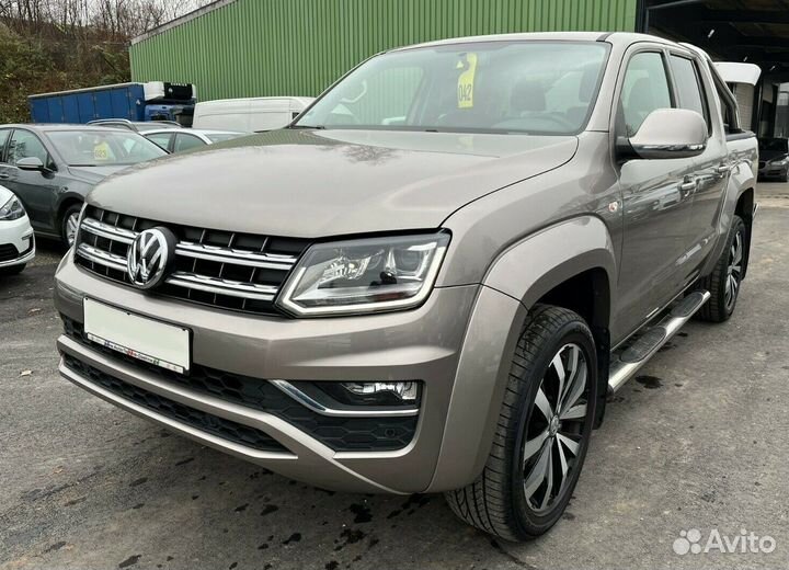 Крыло от Volkswagen Amarok c 2009