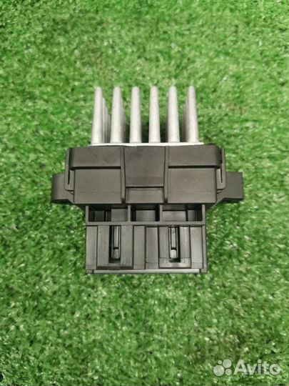 Реостат печки Chevrolet Cruz седан 1.6 F16D4 2009