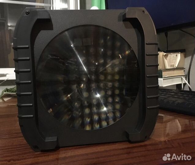 LED светоэффект American DJ Revo 4