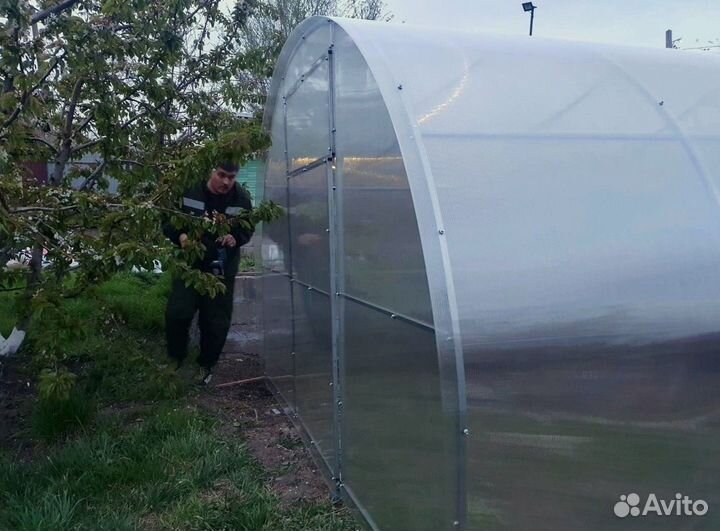 Теплица из поликарбоната