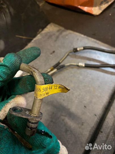 Маслопровод системы охлаждения Mercedes