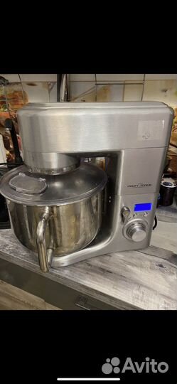 Продаю профессиональный комбайн