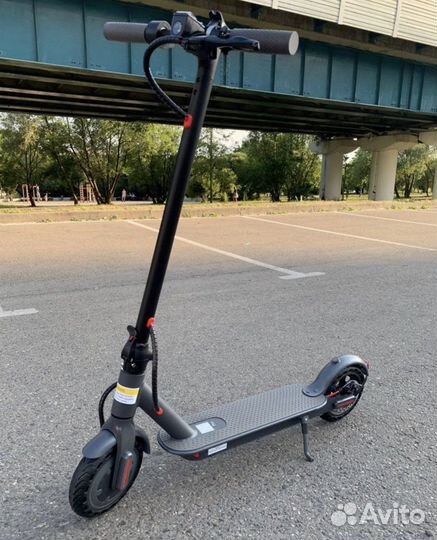 Электросамокат M365 350w