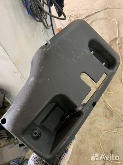 Кожух подрулевой Vaz LADA Priora