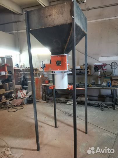 Весовой дозатор дв-3 для сыпучих продуктов (шлюзов