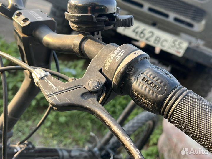 Велосипед Trek MT220