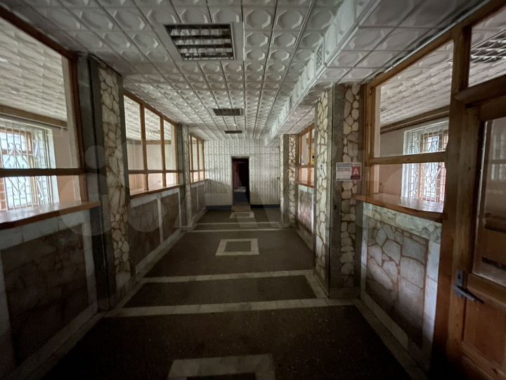 Свободного назначения, 1212 м²