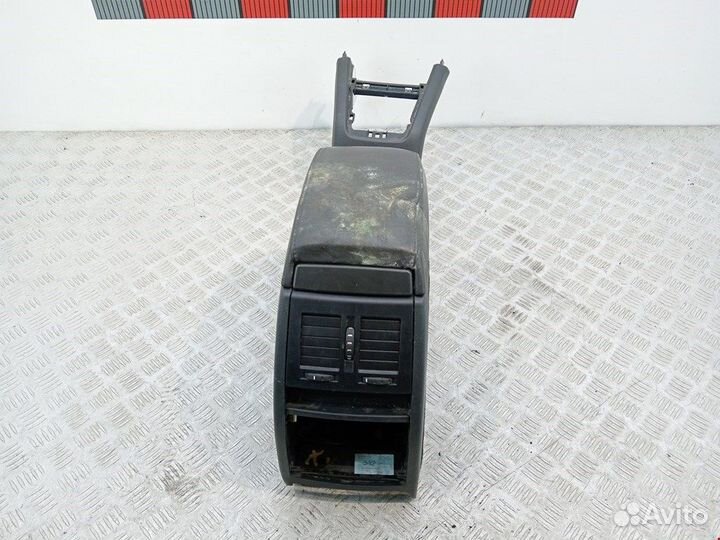 Подлокотник для Skoda Octavia 1Z 1Z0864207A