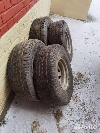 Bfgoodrich Radial Long Trail T/A 10.5/30 R15