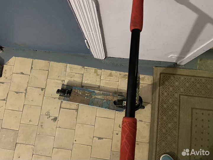 Трюковой самокат zorg21