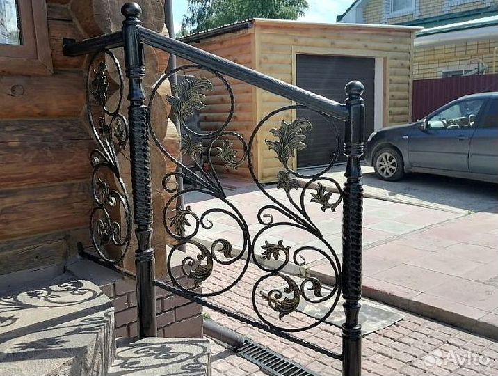 Изготовление перил в частные дома