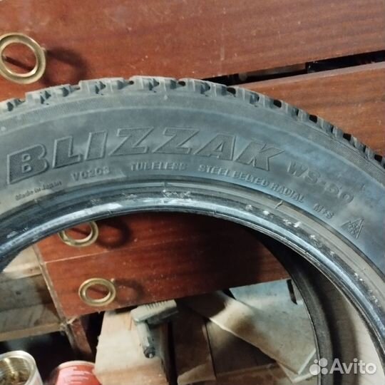 Bridgestone Blizzak WS-50 205/55 R16