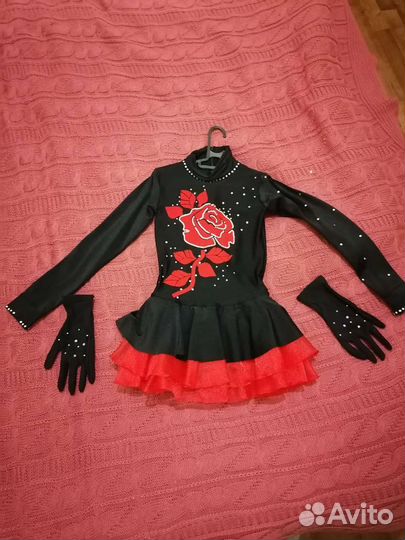 Костюм для фигурного катания