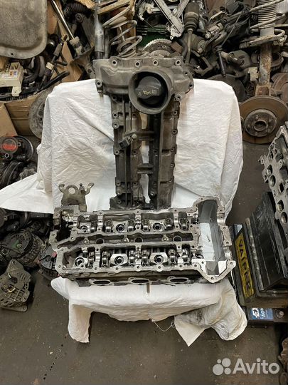 Mercedes Benz R-class головка блока