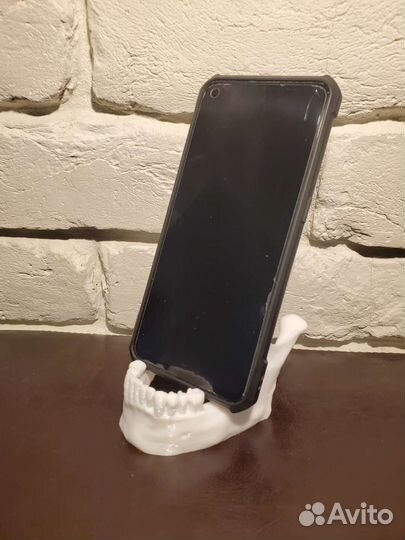 Оригинальная подставка для телефона - челюсть