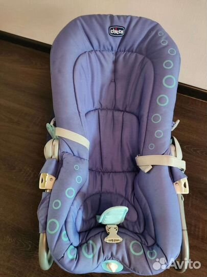 Шезлонг для новорожденных