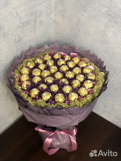 Съедобные букеты букет из конфет fererro