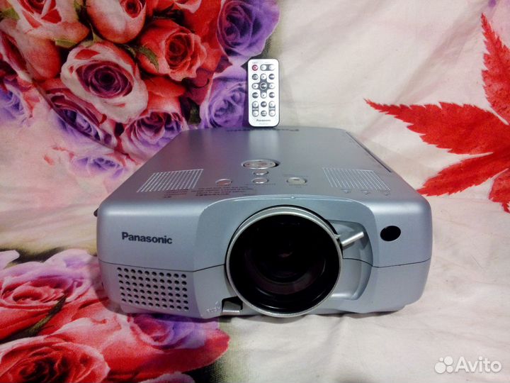 Проектор Panasonic PT-L501E. Made in Japan