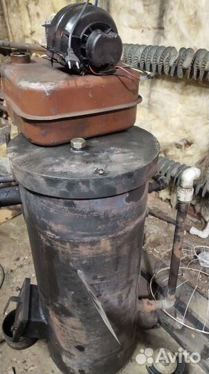 Котел двухоборотн на отработке с водяным контуром