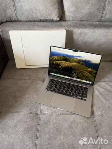 MacBook Air 15 M2 8/256 (7 циков)