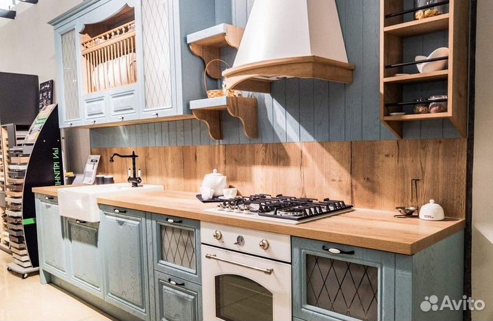 Салон кухонь в мебельном центре