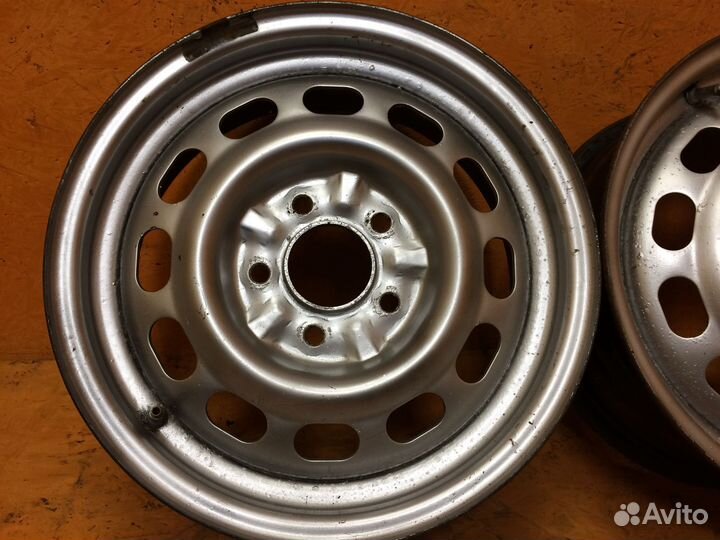 2 шт. Диски 15 5х114,3 DIA 67,1