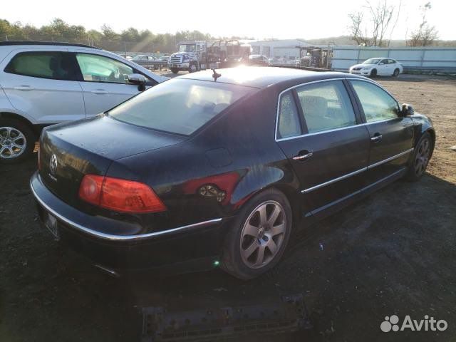 В разборе Volkswagen Phaeton 2004 год