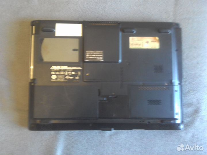 Ноутбук asus X50N в рабочем состоянии