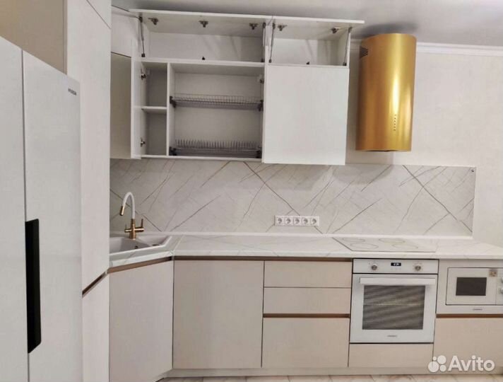 Кухня угловая