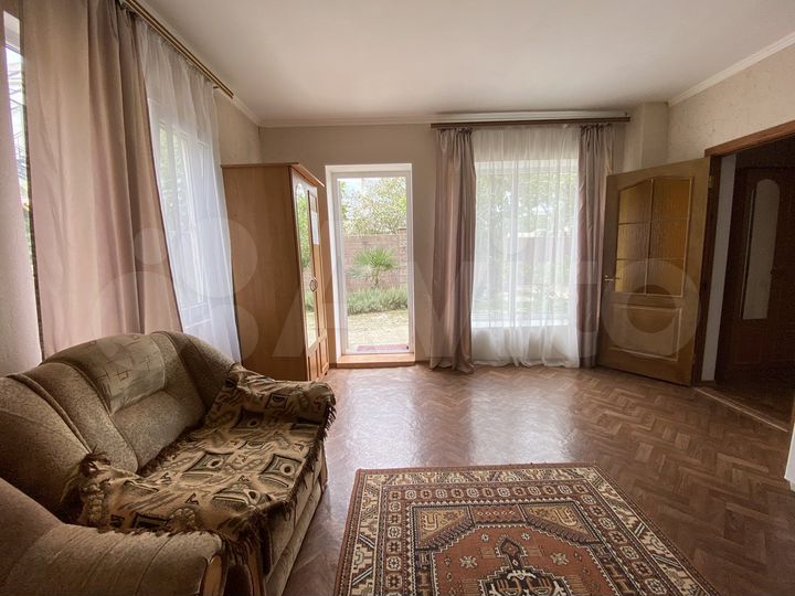 Дом 50 м² на участке 8 сот.