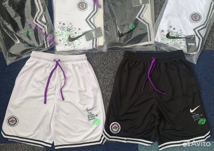 Баскетбольные шорты Nike