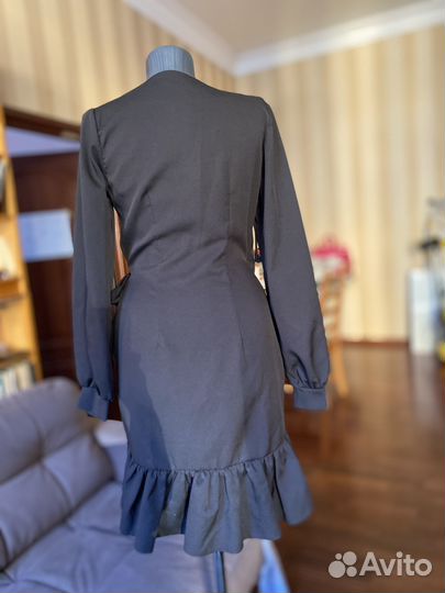 Платье женское 42 44