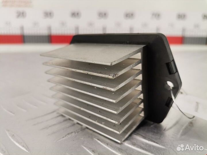 Сопротивление печки Suzuki Swift 3 2006 0778000710