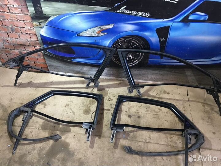 Рамки дверей в сборе с уплотнителями Audi A8 D3