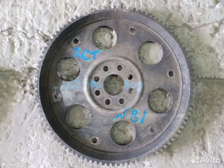 Венец на toyota 81