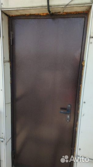 Дверь входная металлическая