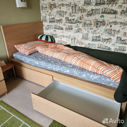 Кровать IKEA Malm 90 Шпон