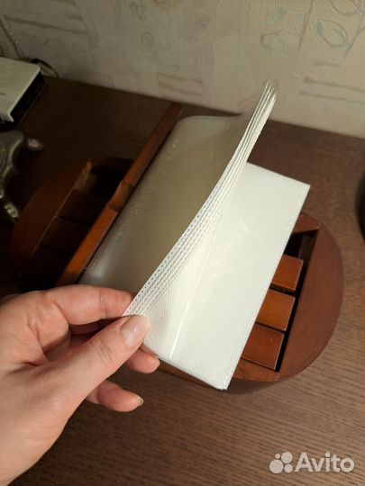 Деревянная шкатулка для фотографий