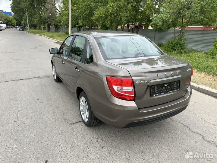 LADA Granta 1.6 МТ, 2024, 8 км