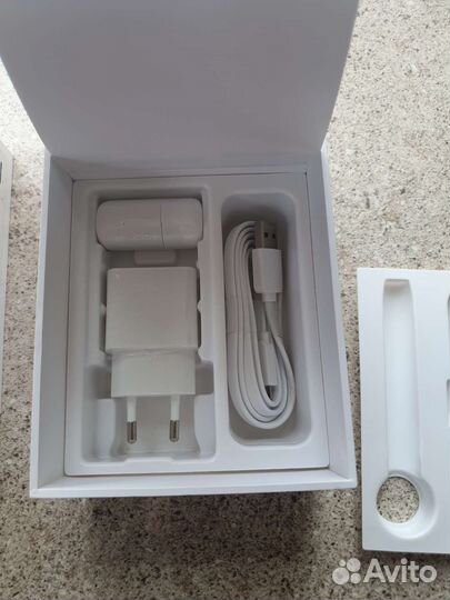 Зарядное устройство