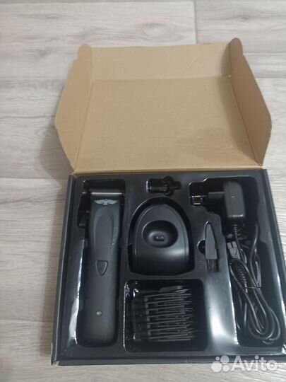 Машинка для стрижки волос профессиональная