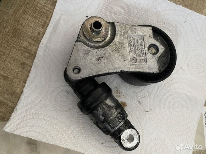 Натяжитель ремня генератора к Porsche Panamera