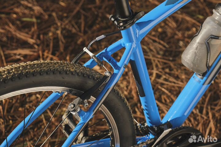 Велосипед горный хардтейл giant ATX 26 (2021)